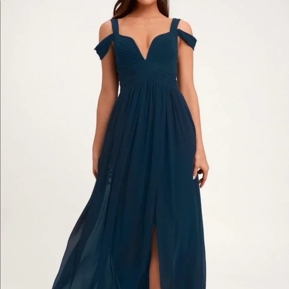 Ocean of Elegance Navy Maxi Dress. Prom! - Picture 1 of 12